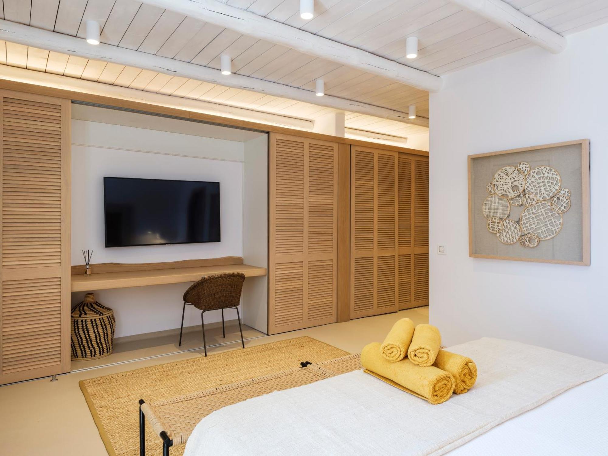 V&V Guest House - Luxury Suites Орнос Екстер'єр фото